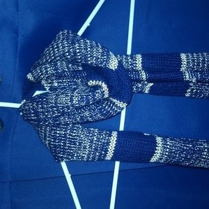 NWT Michael Kors Scarf (Navy & Gold) size 0/S